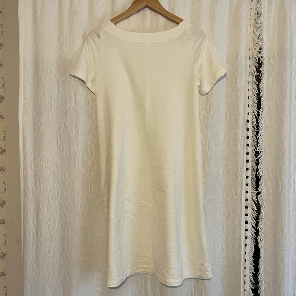 Uniqlo Boat neckline Textured Short sleeve Dress - Picture 4 of 4